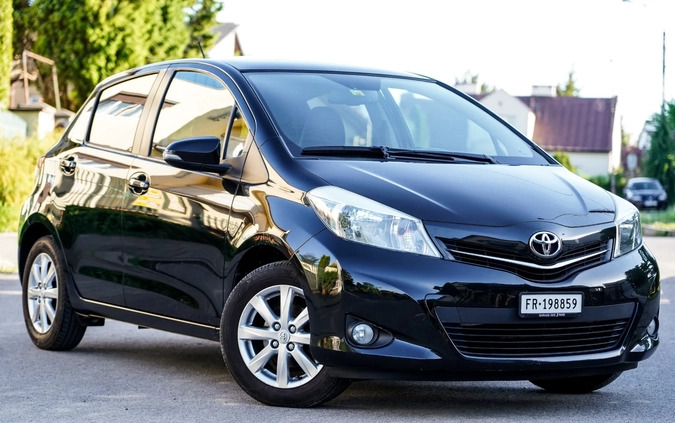 Toyota Yaris cena 32900 przebieg: 180598, rok produkcji 2012 z Radom małe 704